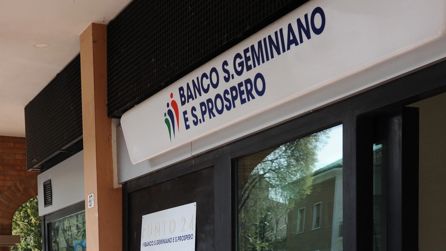 Una filiale del Banco di San Geminiano e San Prospero (Immagine di repertorio FotoFiocchi)