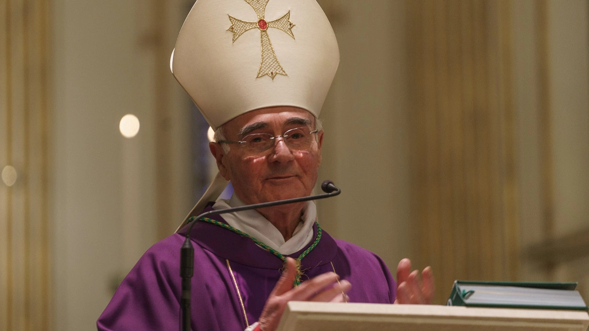 L’arcivescovo di Fermo Luigi Conti (foto Zeppilli)