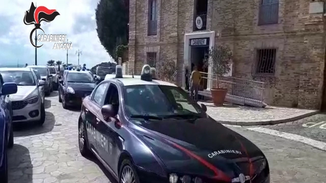 La caserma dei carabinieri di Osimo