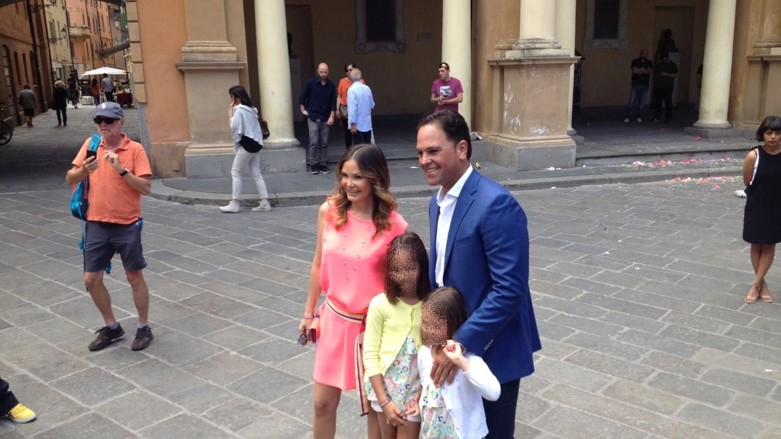 Mike Piazza con la moglie e le figlie