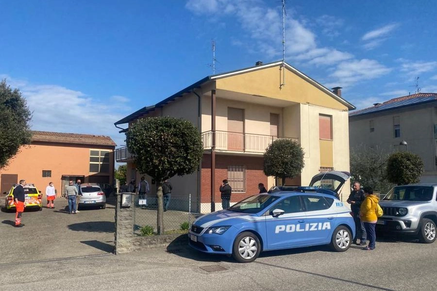 Coppia morta a Ravenna: le indagini della polizia