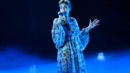 Ecco Rita Bellanza con l’abito delle doriche 'Scrambled Ego' indossato durante X Factor
