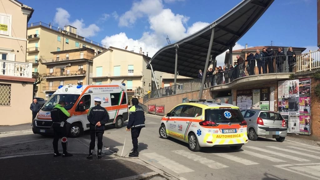 L'incidente a Montegranaro (foto Zeppilli)