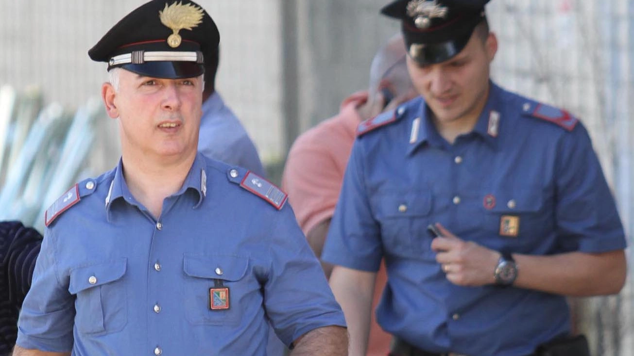 I carabinieri hanno rintracciato e denunciato un uomo