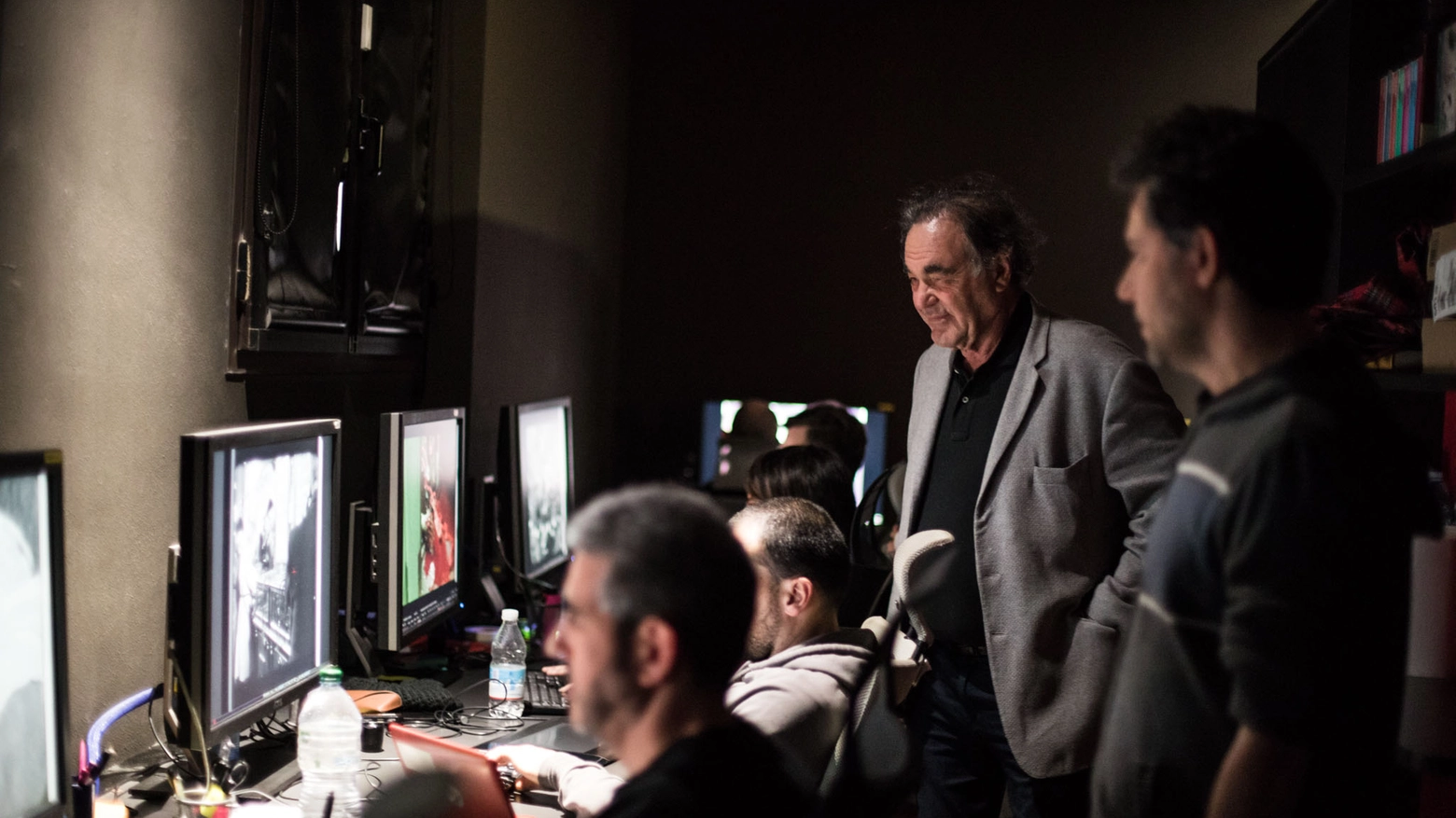 Bologna, Oliver Stone visita a sorpresa la cineteca (foto di Lorenzo Burlando)