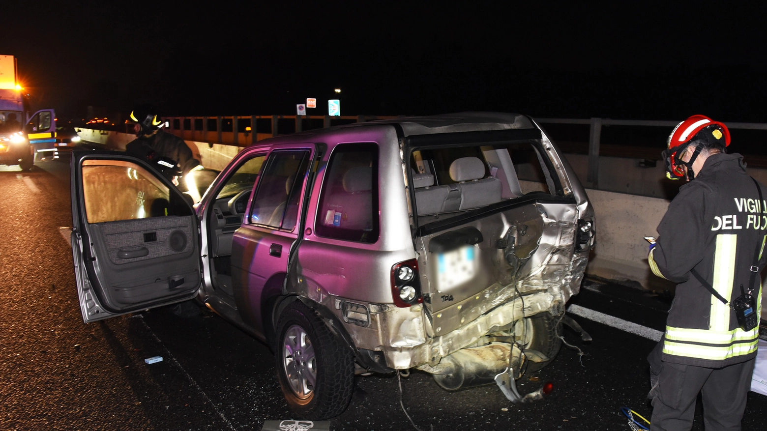 Incidente in A14, la vittima è un consulente aziendale di Riccione e viaggiava su un Land Rover (foto Migliorini)