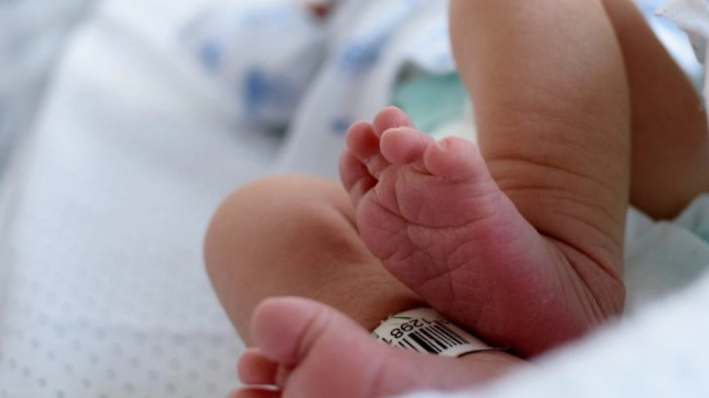 Un neonato è in coma all'ospedale di Verona: si sospetta la sindrome del bambino scosso