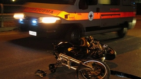 Il ferito è stato trasportato all’ospedale di Rovigo, ma è stato tutto inutile