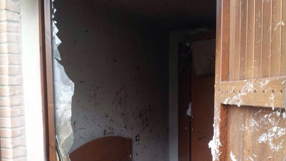 Bondeno (Ferrara), esplosione in cucina: grave la proprietaria 