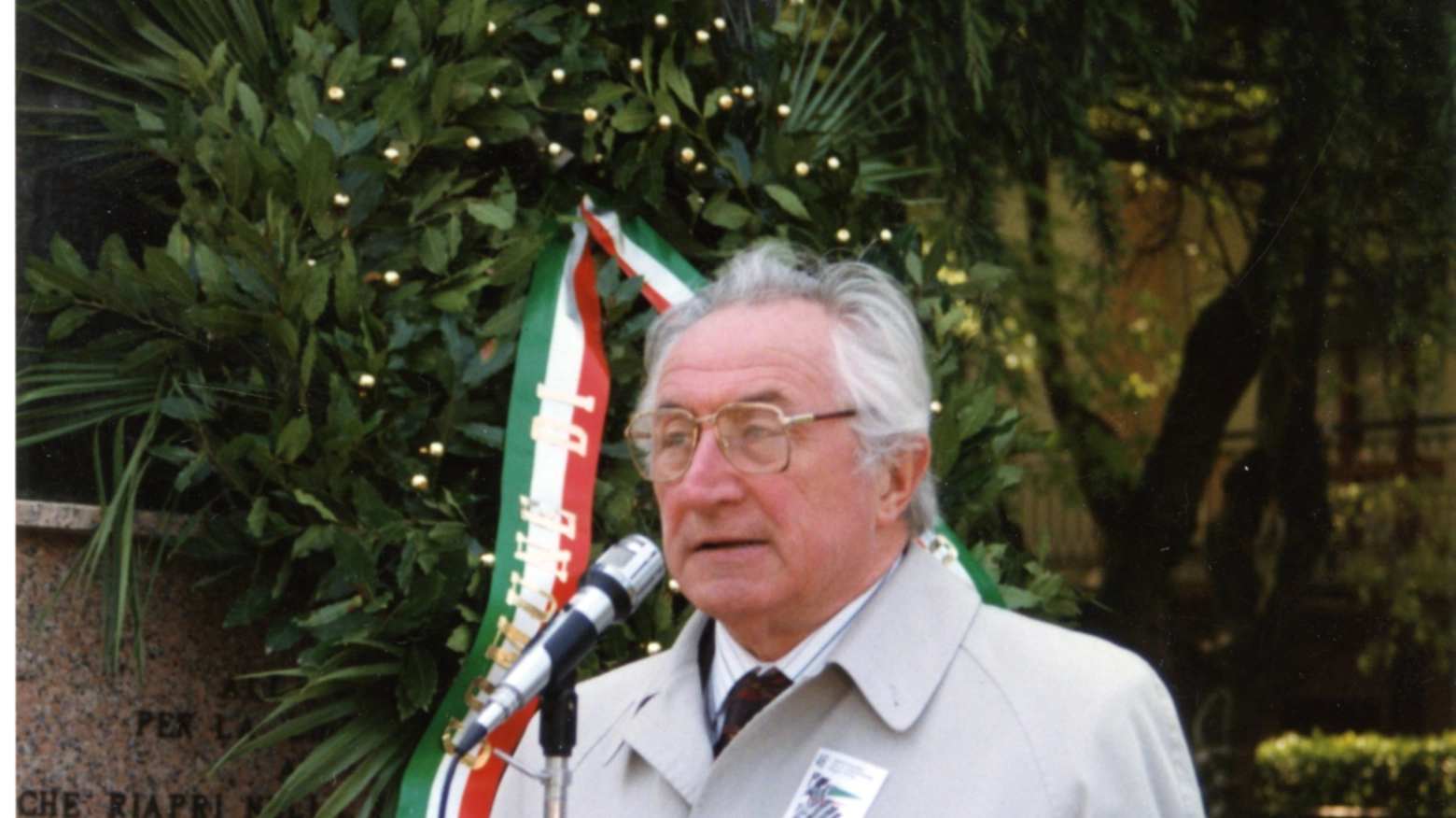 Giannetto Magnanini a una commemorazione nel 1993