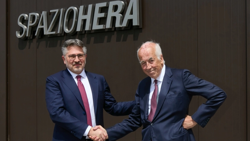 Cristian Fabbri (a sinistra) è il nuovo presidente di Hera, Tomaso Tomasi di Vignano lascia dopo vent'anni