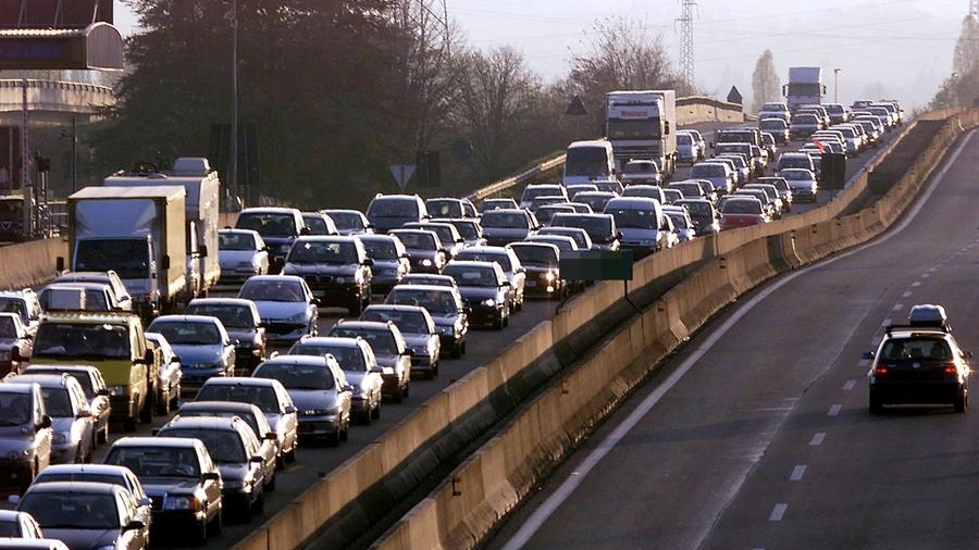 Traffico in A14 (foto d'archivio)