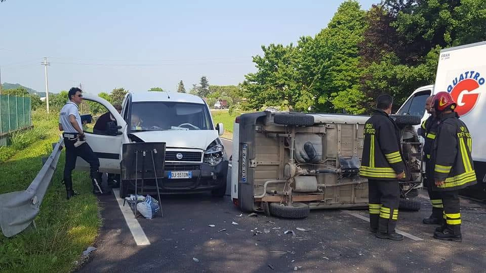 L’incidente di stamani a Fenile, lungo la provinciale per Carignano 