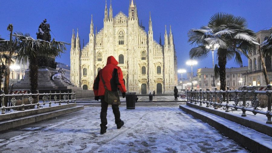 Neve a Milano (Foto Newpress)
