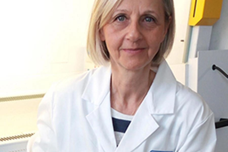 La professoressa Maria Grazia Cusi, direttore del Laboratorio di Microbiologia e Virologia