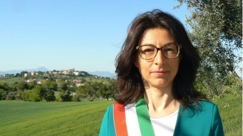 Il sindaco di Belvedere Ostrense Sara Ubertini