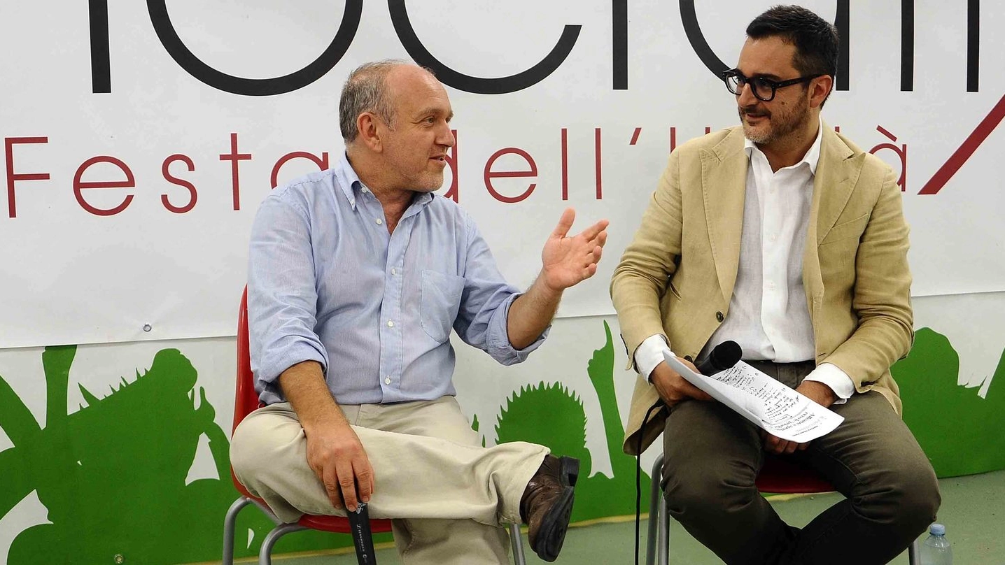 Il sindaco Tiziano Tagliani intervistato dal giornalista  Cristiano Bendin