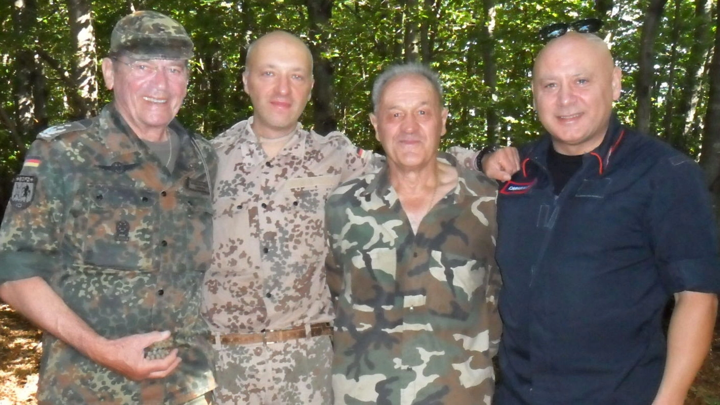Il colonnello Gerd Beyer,  Davide Pazzaglia, Arnaldo Fabbri e il maresciallo  Gianluca Breschi
