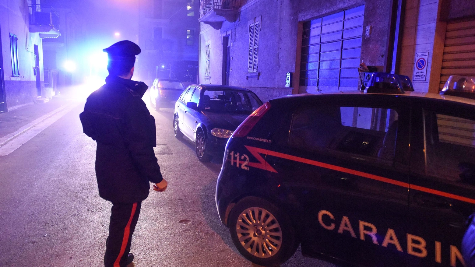 Sul posto anche i carabinieri (foto De Marco)