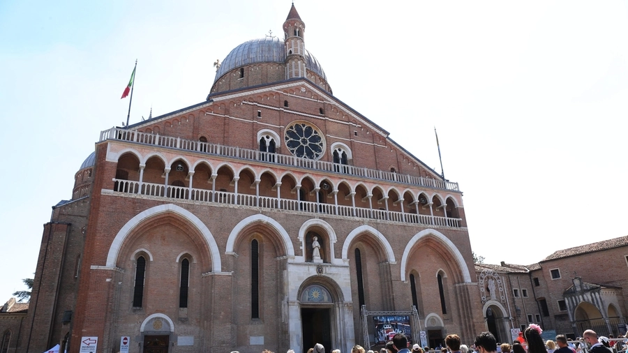 La Basilica del Santo a Padova, luogo della Messa dei single
