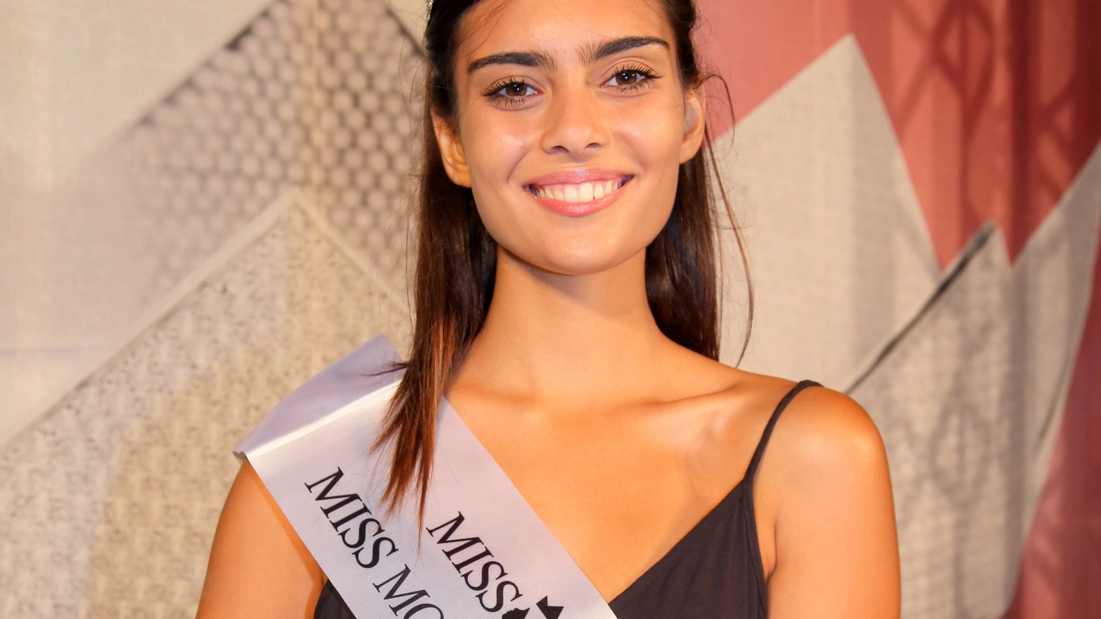 Chiara Bertolini, 19 anni, è Miss Modena 2020