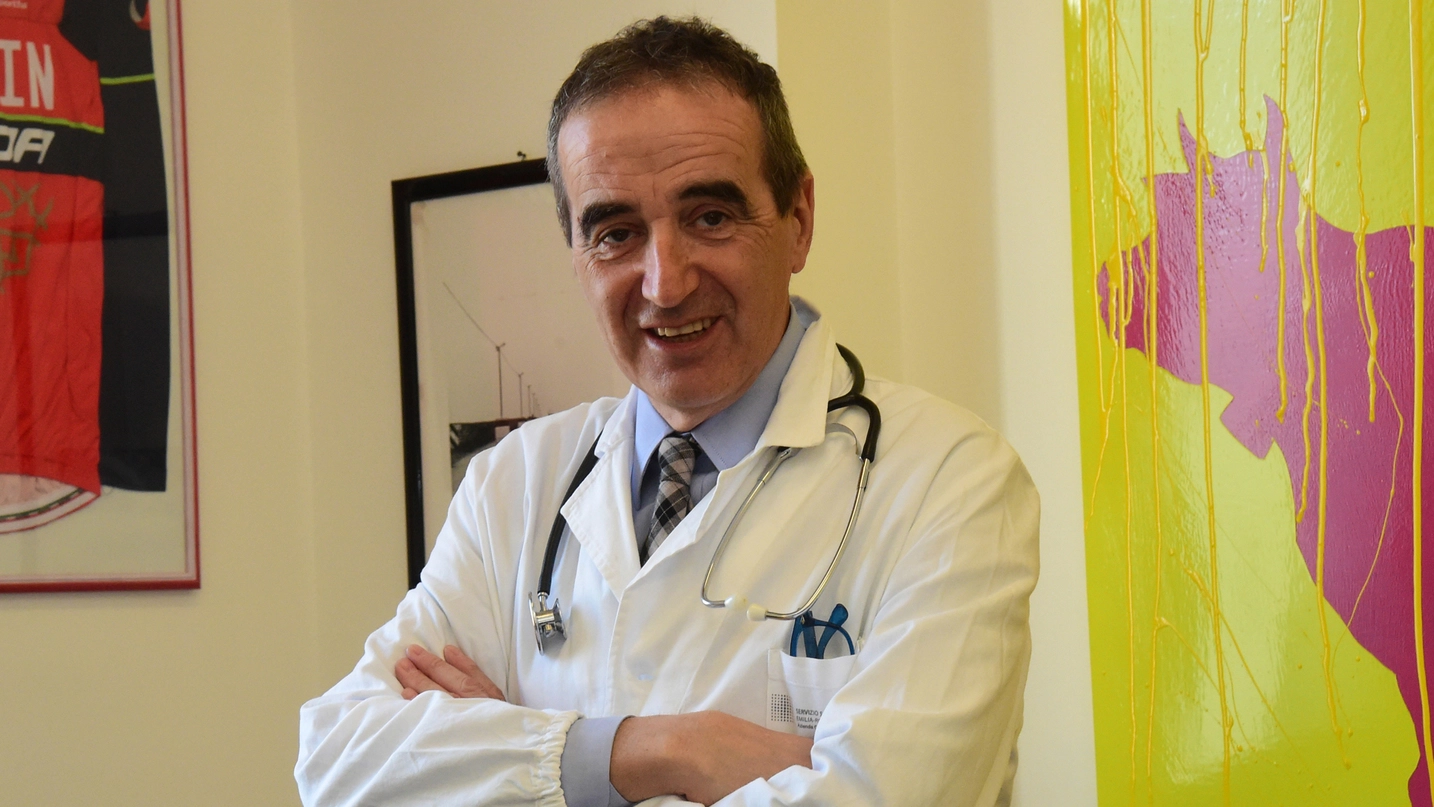 Il professor Pierluigi Viale, primario di Malattie infettive al policlinico Sant’Orsola
