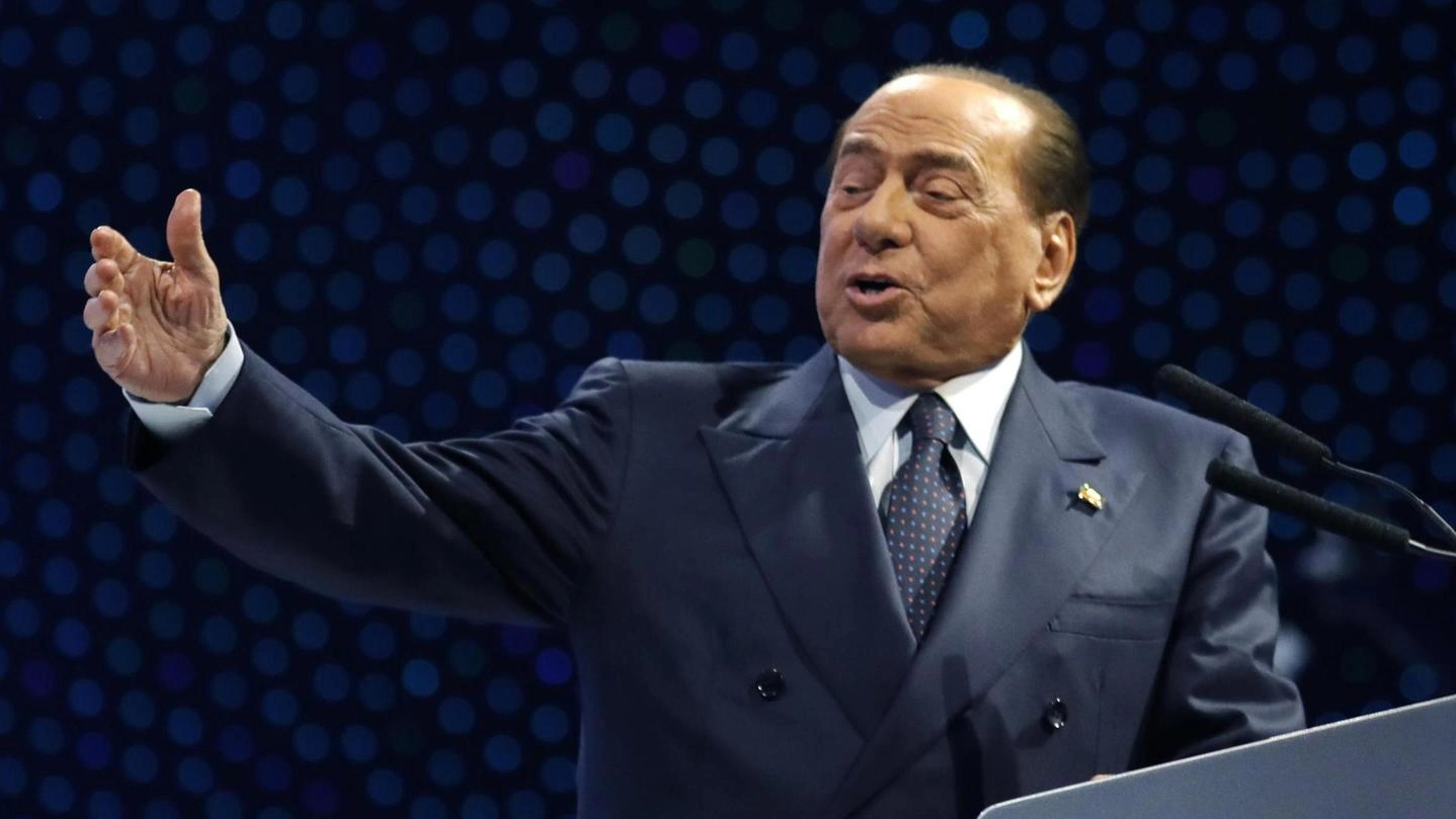 Silvio Berlusconi sarà a Bologna per la campagna elettorale l’11 gennaio