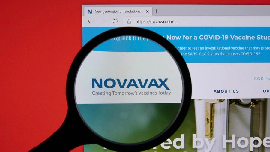 Novavax, il vaccino anti Covid che può piacere agli indecisi