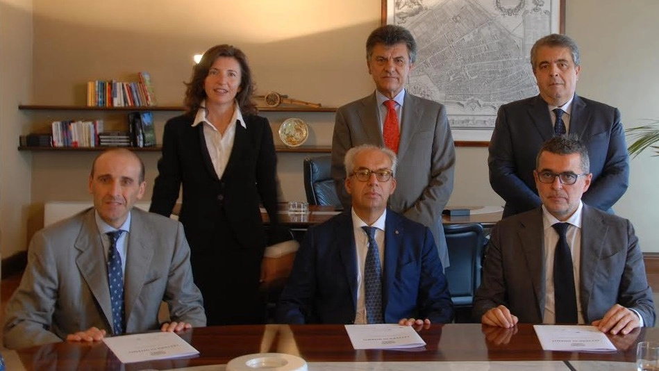 Al via Confindustria Emilia. I presidenti delle tre associazioni di Ferrara, Modena e Bologna hanno firmato nella città estense 