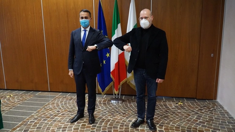 Luigi Di Maio e Stefano Bonaccini in visita al Tecnopolo di Bologna