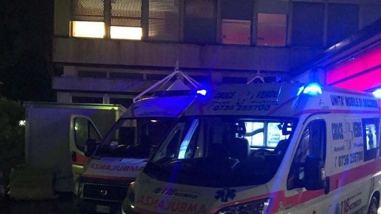 Le ambulanze al Pronto soccorso