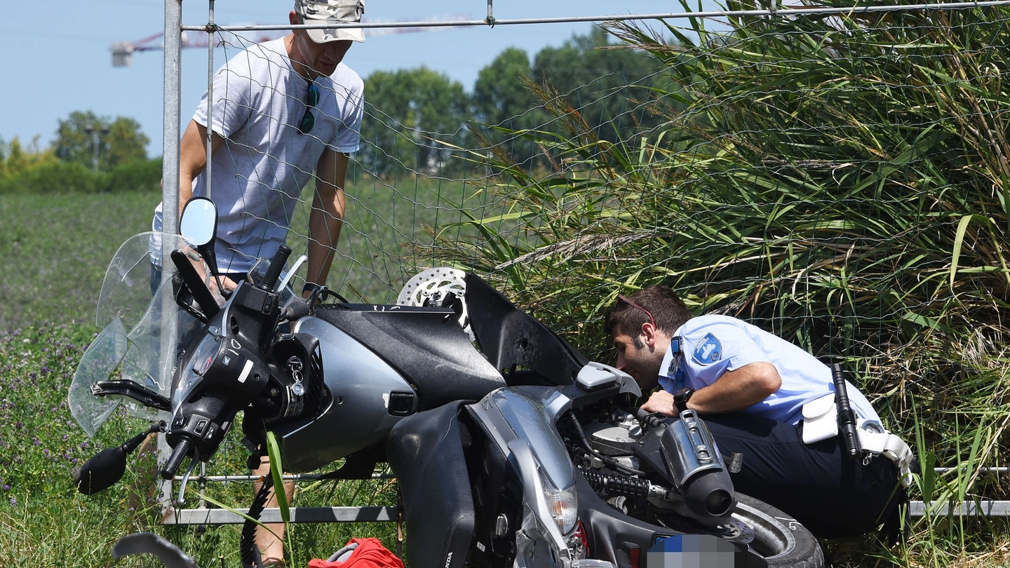 Incidente in via Empoli a Riccione (foto Migliorini)