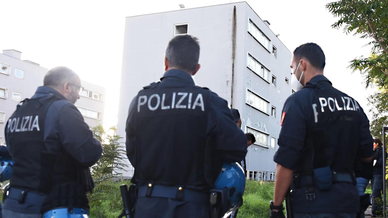 Sos casa, poliziotti beffati  "A Rimini affitti stellari  E gli agenti traslocano"