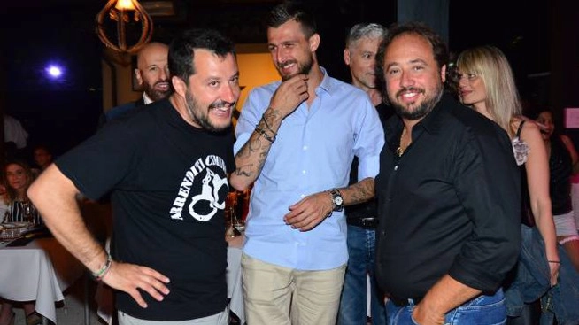 Matteo Salvini a sinistra, Massimo Casanova a destra.