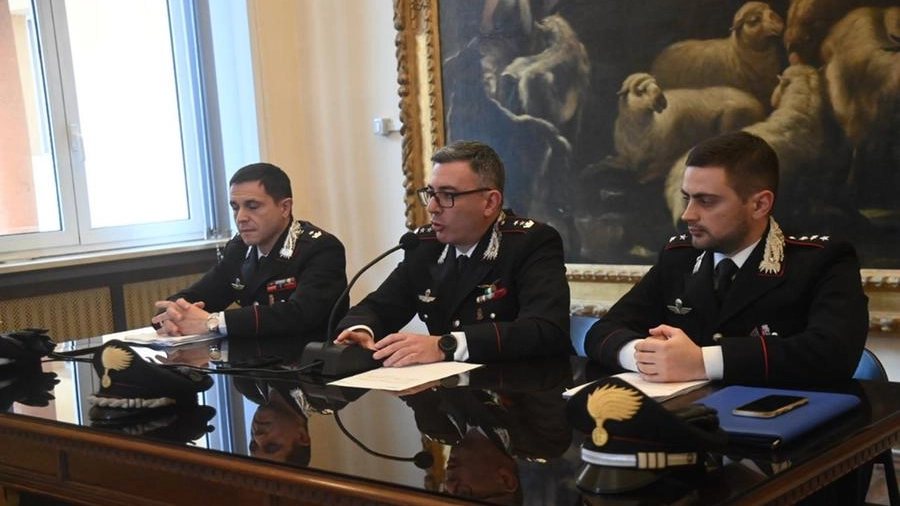 La conferenza stampa dei carabinieri  