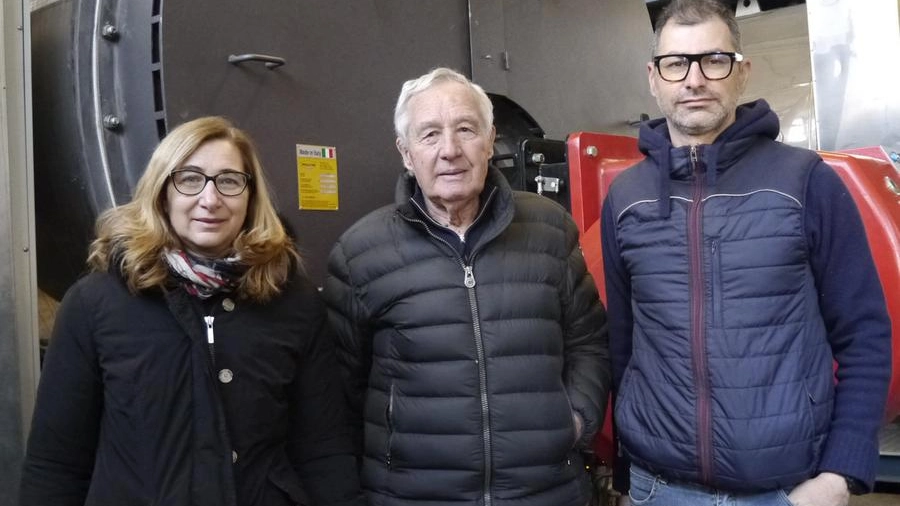 Adriano Bellu con Annalisa Bellu e Claudio Conti (Foto Attalmi)