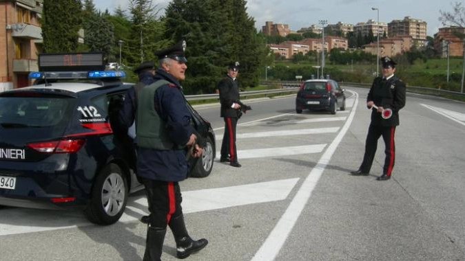 I carabinieri di Osimo hanno individuato l'ex poliziotto truffatore (Repertorio)