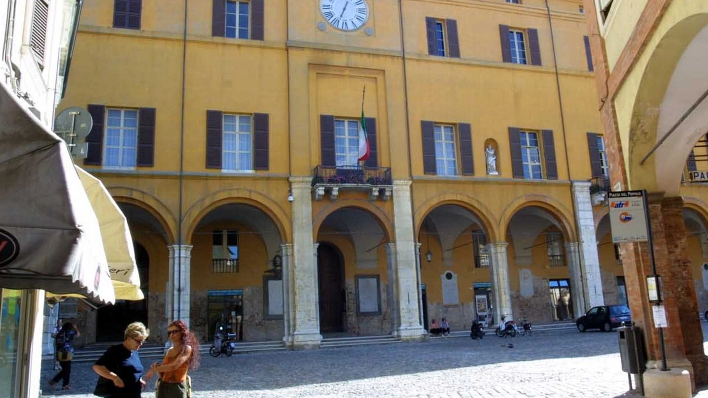Palazzo Albornoz, sede del Comune di Cesena (foto Ravaglia) 