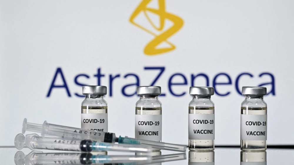 Vaccino Astrazeneca: la decisione della Regione Marche