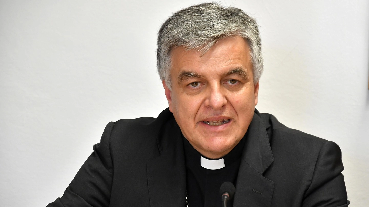 Il vescovo di Ascoli Gianpiero Palmieri