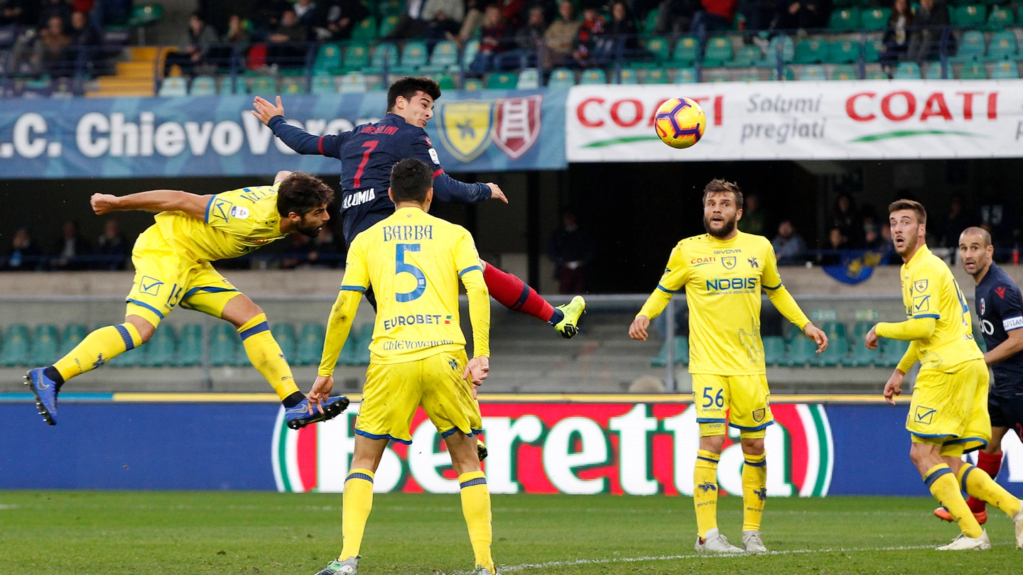 Chievo Bologna 2-2, il gol di Orsolini (LaPresse)