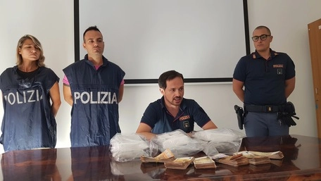 Le indagini sono eseguite dalla Procura di Piacenza e da polizia piacentina e reggiana