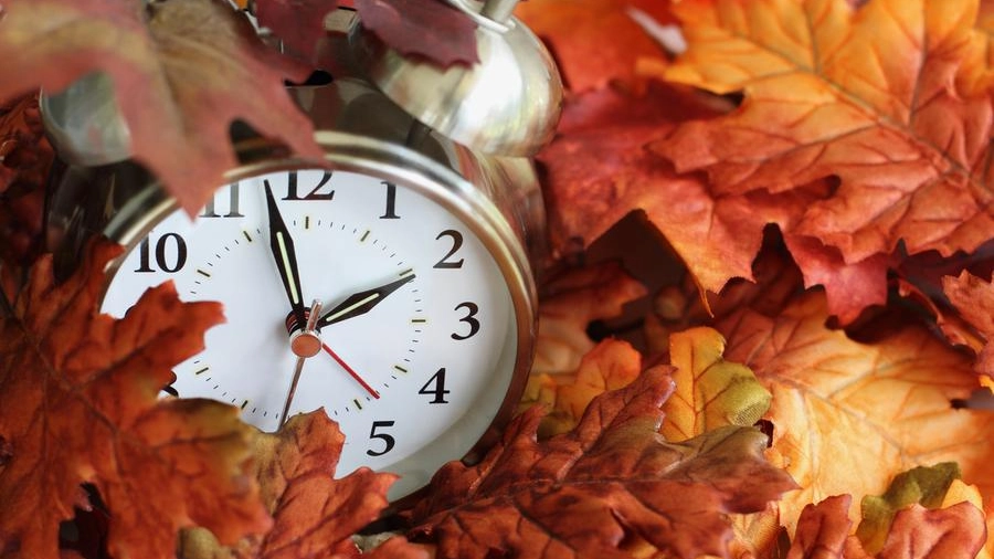 Cambio dell'ora a fine ottobre (foto iStock)