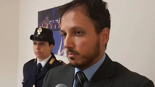 Il dirigente di polizia, Guglielmo Battisti