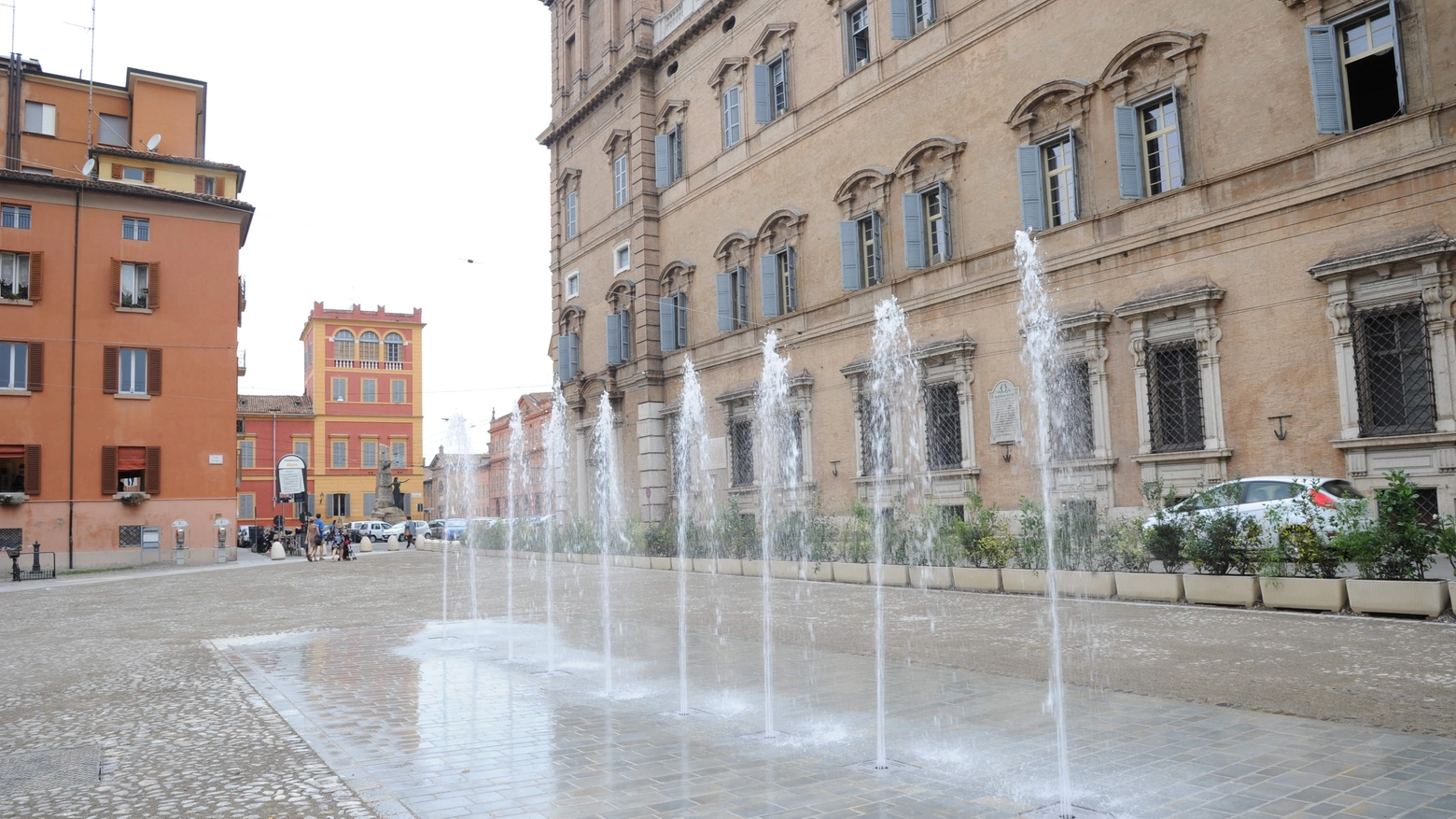Le fontane di piazza Roma (foto Fiocchi)