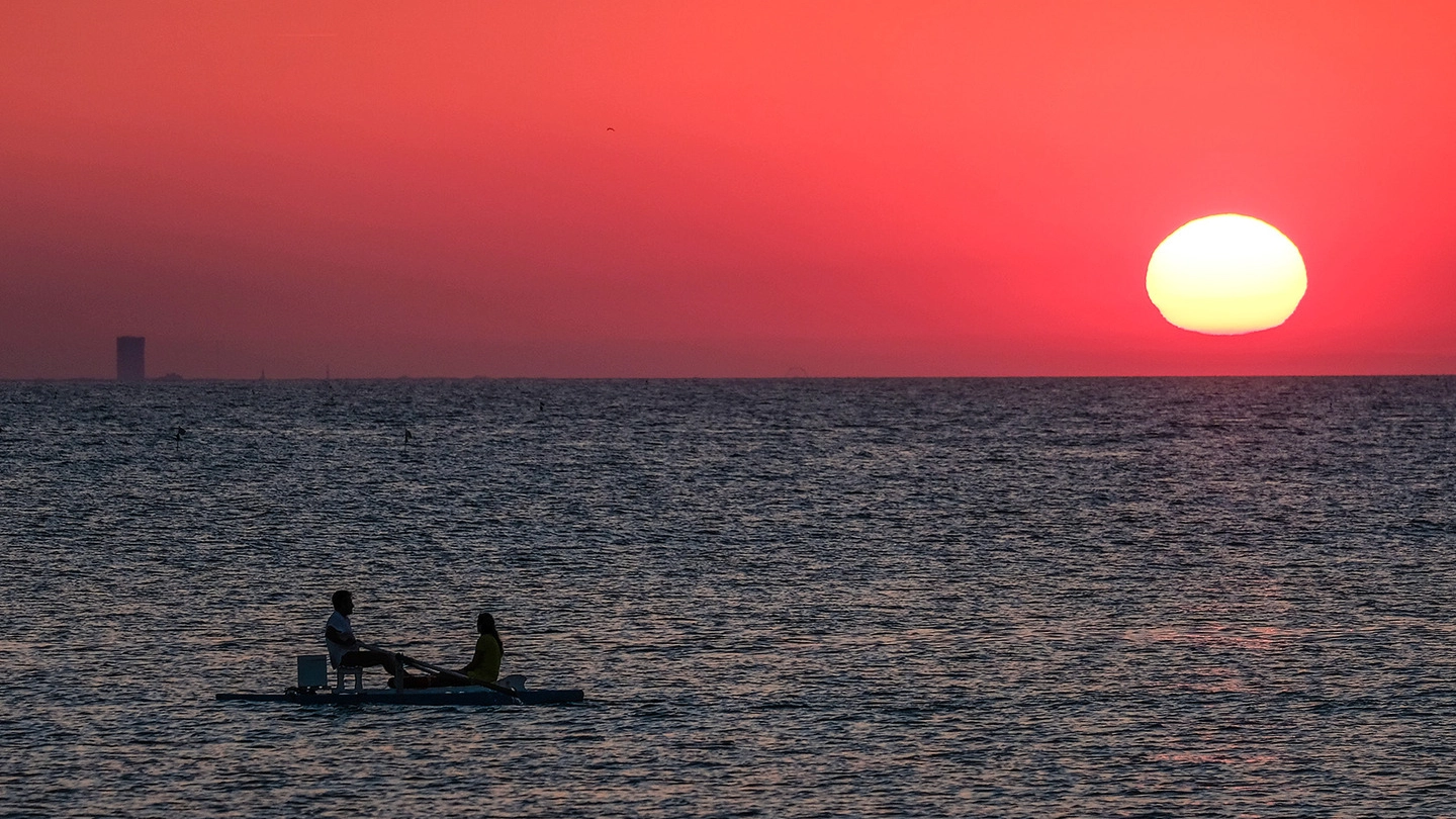 Pesaro, la magia del tramonto sul mare (Fotoprint)