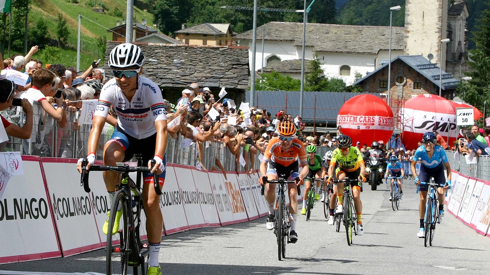 Giro d'Italia 2019, percorso ricco di sorprese a Bologna (foto Anp)