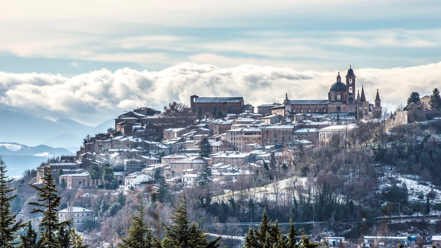 Urbino vista da Ca’ Staccolo (foto di Paolo Mini)