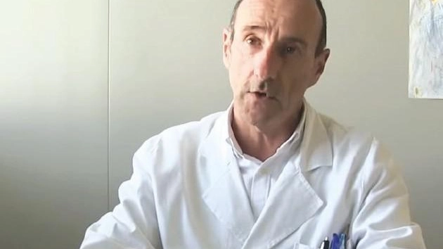 Il professor Mauro Pistello, direttore dell’unità operativa di Virologia dell’Aoup