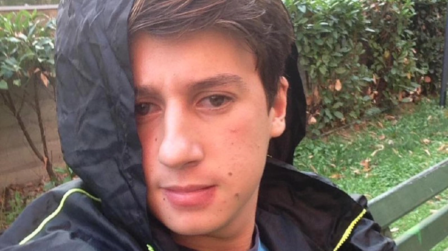 Davide Ferrerio, il giovane bolognese in coma irreversibile dopo l'aggressione a Crotone